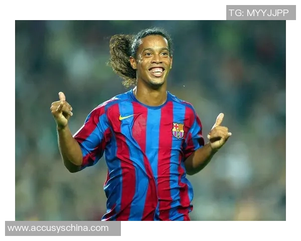 90年代意大利足球传奇球星回顾 与黄金一代的辉煌时刻